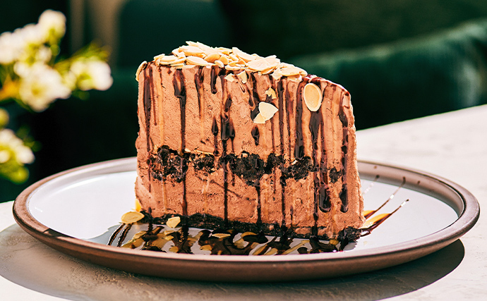 Slider_Mile-High-Mocha-Pie_DESK_690x427.jpg