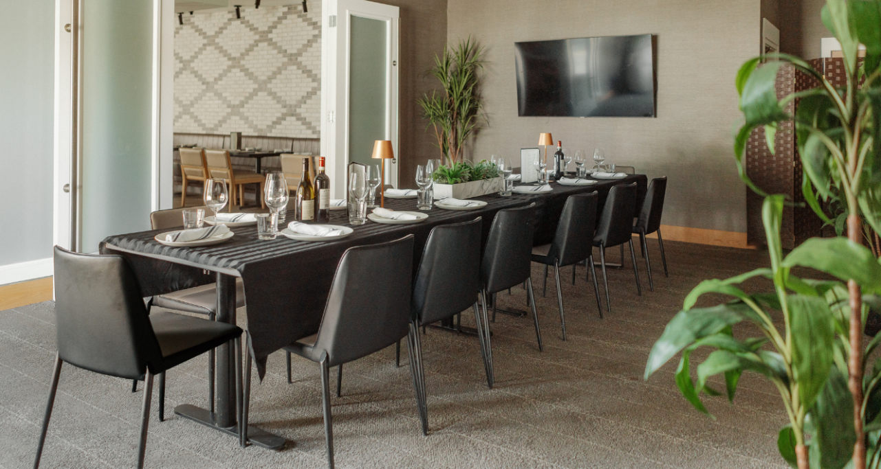 Group Bookings Banner Desktop (11)