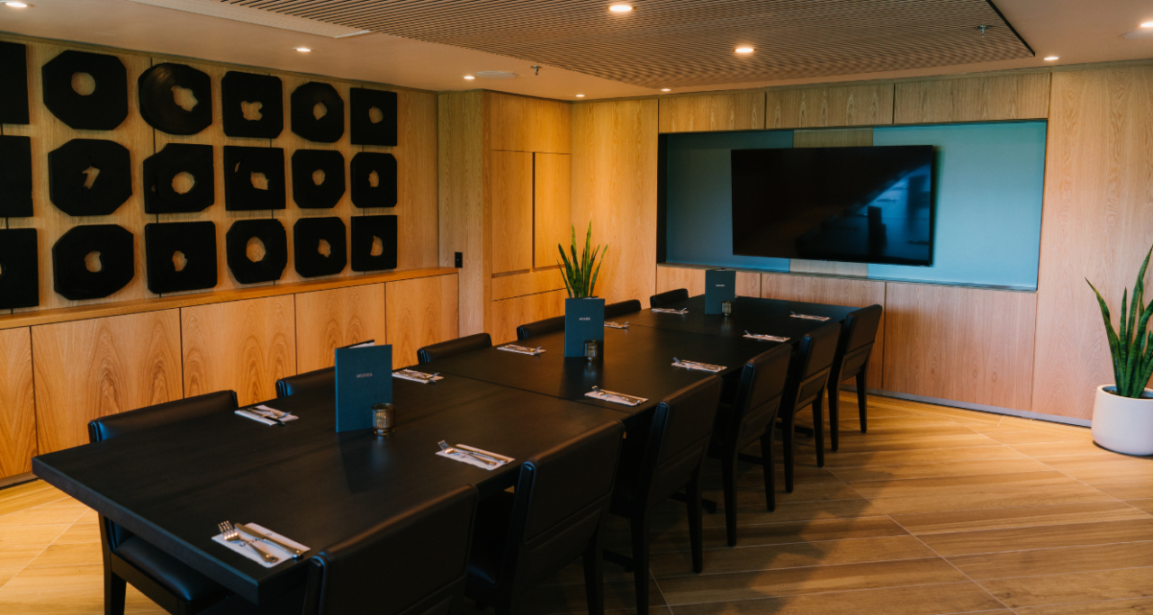 Group Bookings Banner Desktop (8)